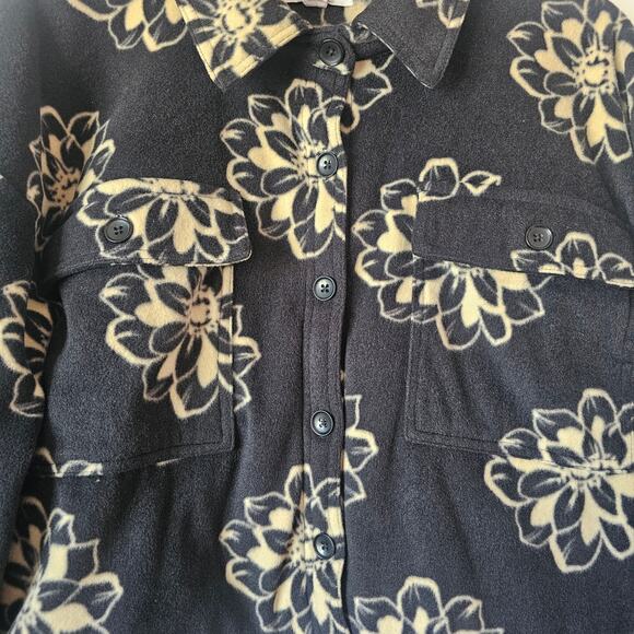 O’Neill Women’s Small Cropped Floral Fleece Jacket Black Beige Button Up Shacket - Picture 4 of 8